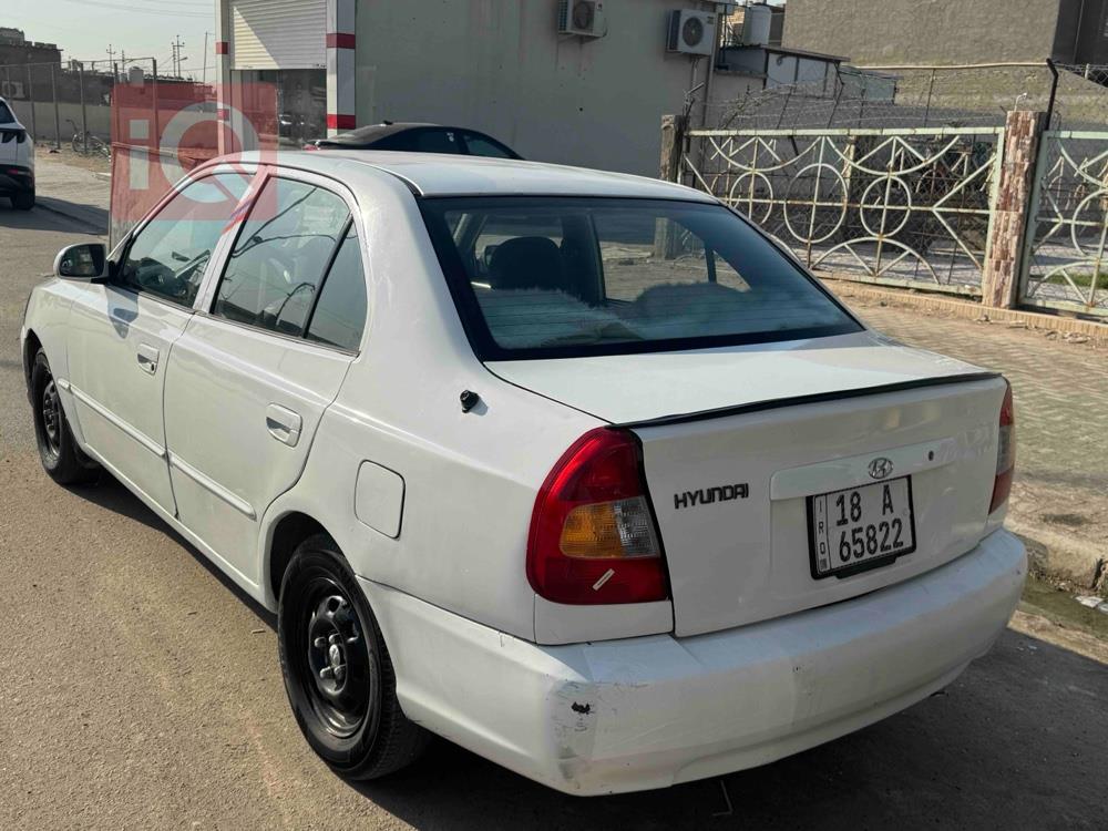 هیوندای ئەکسنت